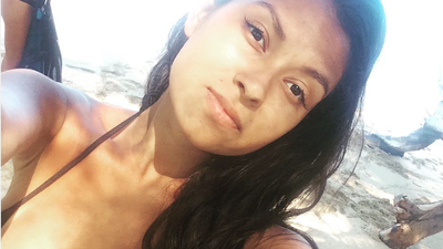 Mum blogger defends breastfeeding her son while having sex