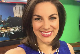 Pregnant news reporter responds to viewer criticising her outfit