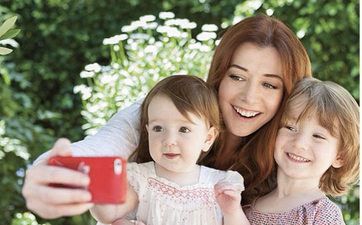Alyson Hannigan’s perfect answer to daughter’s ‘dreaded question’