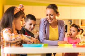 Mum faces criticism for the snack she put in her daughter’s lunchbox (and it seems pretty harsh!)