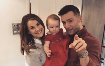 Izzy and Harry Judd share snap of daughter meeting their newborn