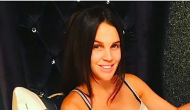 Danielle Lloyd’s ‘1 week post baby’ photo gets a very mixed reaction