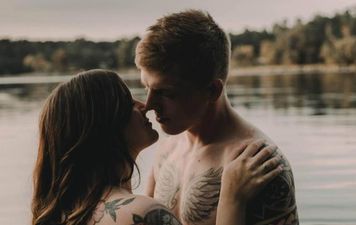 Pregnant woman fired from bank job after posing for body positivity shoot