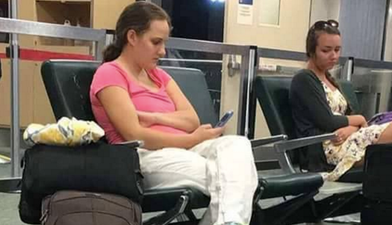 This picture teaches us a very important lesson about mum-shaming