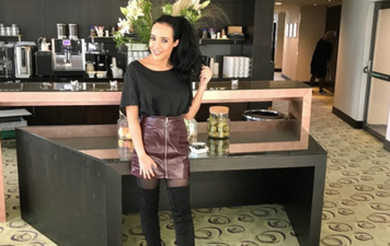 Steph Davis just shared the cutest candid pic and her and her baby