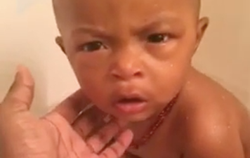 This video of a baby struggling to stay awake in the bath is too much