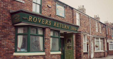Corrie viewers were raging after a major spoiler was revealed on Twitter