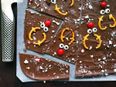 YUM! Reindeer chocolate bark is the festive treat the kids can help you make