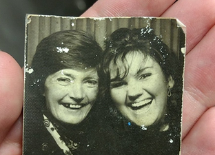 ‘Christmas miracle’ as photo lost on Dublin Bus gets back to owner