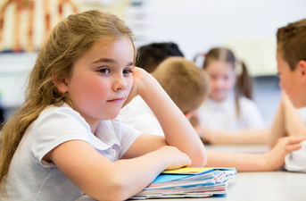 This dad called out the sexism in his daughter’s school and it was brilliant