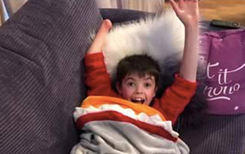 This 10-year-old boy got a bionic hand so he can play the drums this Christmas