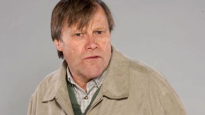 Roy Cropper’s stunt double was caught on Corrie and it was hilarious