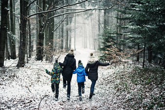 This dad had the most dad-response to cold weather