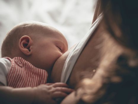 what to eat when breastfeeding