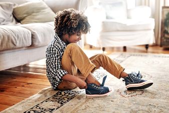 This simple trick will make sure your kids put their shoes on the right feet