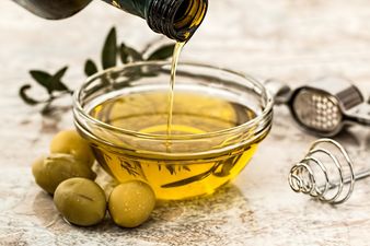 The reason you shouldn’t store olive oil on the kitchen counter top
