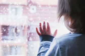 People urged to help lone parents with childcare this morning