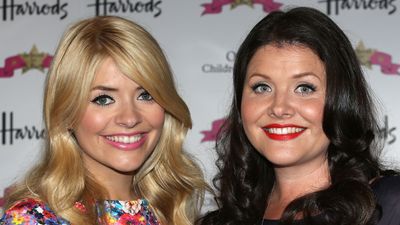 Holly Willoughby’s sister shares sweetest throwback pic for her birthday
