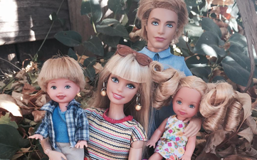 A ‘pregnant’ Barbie is parodying blogger mums on Instagram and it’s spot on