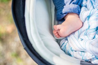 This mum is FED UP with people commenting on her child’s bare feet