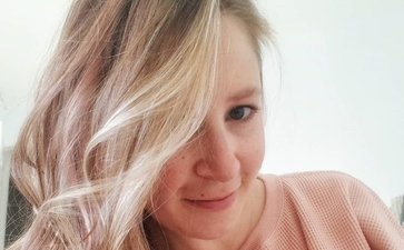 Mum wants people to see what a ‘real’ postpartum body looks like