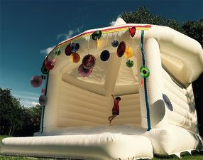 You can now order wedding bouncy castles, and they’ll definitely keep the kids happy
