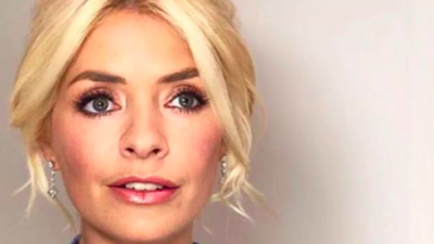 Holly Willoughby’s new dress is absolutely stunning
