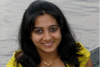Savita Halappanavar’s parents urge Irish public to vote Yes on Friday