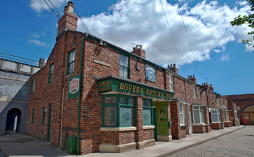 Three characters will leave Corrie next week in a surprise plot twist