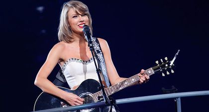Taylor Swift donates $13,000 each to two struggling mothers during pandemic