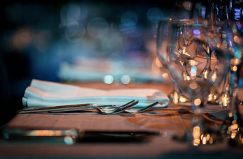 Mum can’t get over friend’s extremely ‘odd’ behaviour at her dinner party