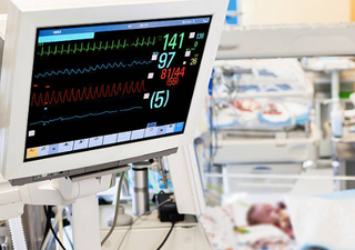 ‘Miracle’ baby weighing just 1lb 1oz at birth allowed to go home