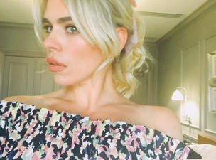 Billie Piper has shared the first photo of her newborn daughter and it is TOO cute