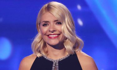 Some viewers were very unhappy with Holly Willoughby’s Dancing On Ice look last night