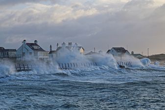 Storm Erik has left 1700 homes in Ireland without power