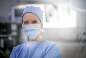 ‘It’s been quite a week’ pregnant doctor tweets about working amid COVID-19