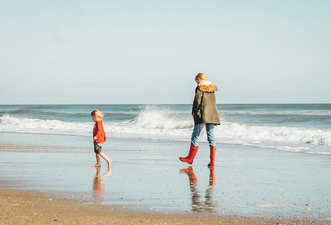 Feeling anxious? Experts agree on the VERY best way to deal with stress – for both adults and kids