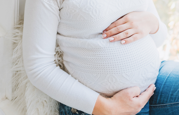 Working mums have healthier babies than homemakers says major new Irish study