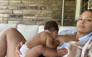 Ashely Graham shared a breastfeeding selfie – and within moments the trolls were out