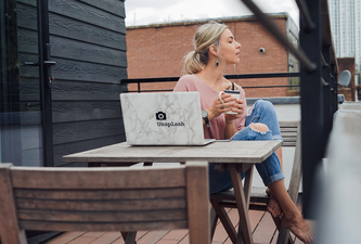 Always waking up tired? 7 easy ways to feel more awake in the morning