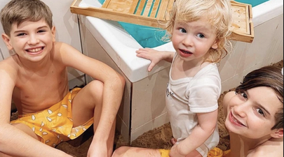 Stacey Solomon made a BEACH in her bathroom for her kids to play on