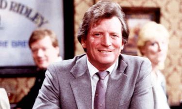 Coronation Street cast pay tribute to the passing of Johnny Briggs
