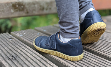 Parents are calling on the government to allow for ‘essential’ children’s shoe shops to open