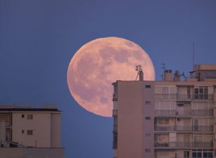 Pink supermoon to be visible from Ireland this week
