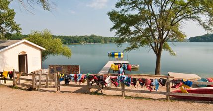 Summer camp issues bizarre letter to parents after kids find body in the woods