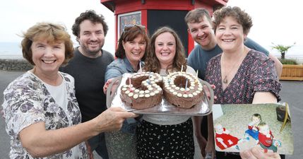 Babies born on the same day at Dublin hospital reunite for 30th birthday