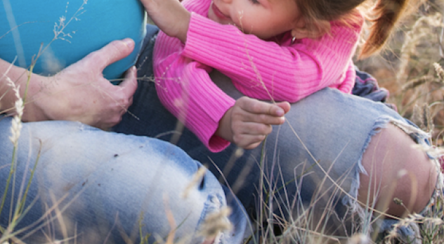 woman won't call her husband when she goes into labour