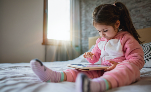 screen time for young children linked to poorer brain development