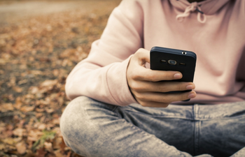 This secret message hack might save you if the kids accidentally grab your phone