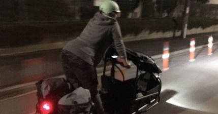 New Zealand politician cycles to the hospital to give birth – AGAIN